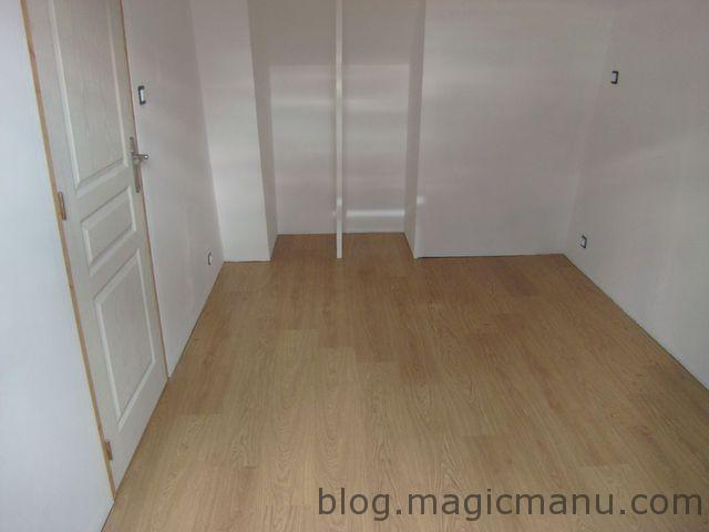 Blog de magicmanu : Aménagement de notre maison, Sol stratifié chêne dans la chambre